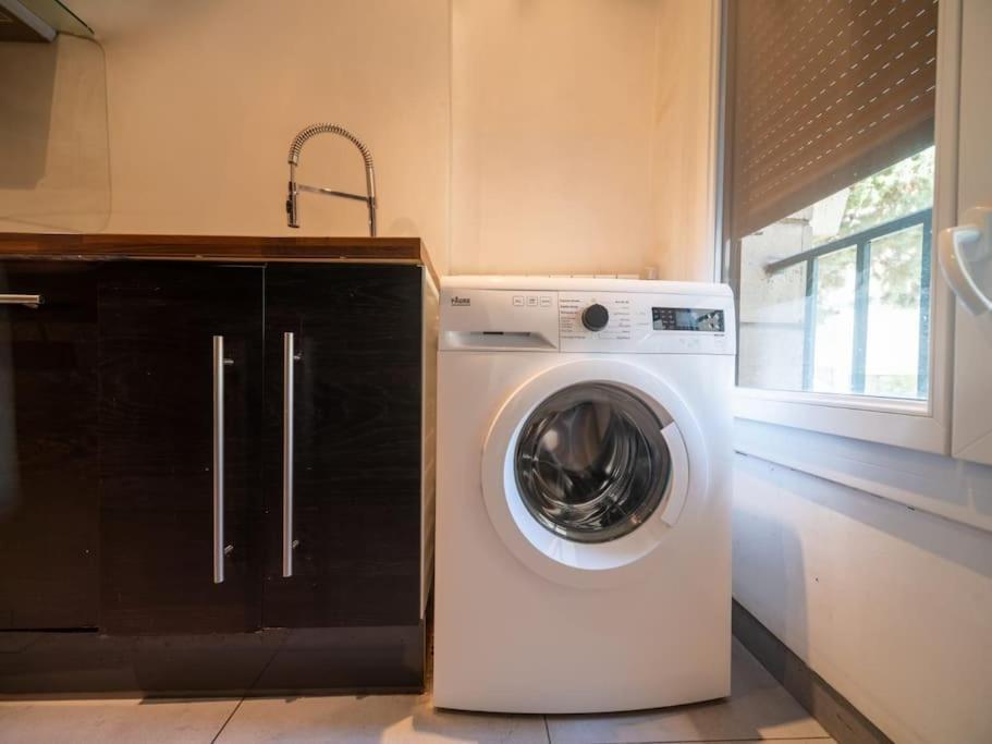 Appartement Climatise Tout Equipe A Cote Du Stade Velodrome Марсель Екстер'єр фото