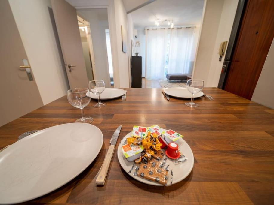 Appartement Climatise Tout Equipe A Cote Du Stade Velodrome Марсель Екстер'єр фото